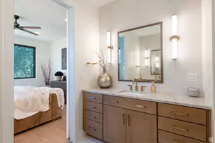 4445 S Holladay Park Ln E, Holladay, UT 84124 - Photo 16