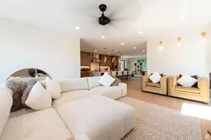 4445 S Holladay Park Ln E, Holladay, UT 84124 - Photo 8