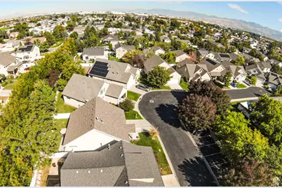 3174 S Park Commons Way W, West Valley, UT 84120 - Photo 38