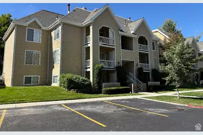 1212 E Waterside Cv #10, Cottonwood Heights, UT 84047 - Photo 1