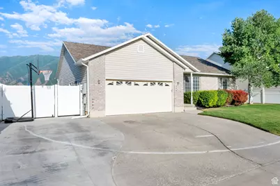 563 S 1850 E, Spanish Fork, UT 84660 - Photo 4
