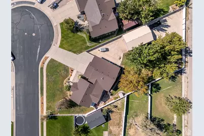 3462 W 2565 N, Plain City, UT 84404 - Photo 32