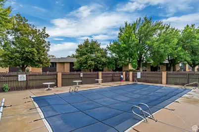 5575 S 1000 E, Ogden, UT 84405 - Photo 38