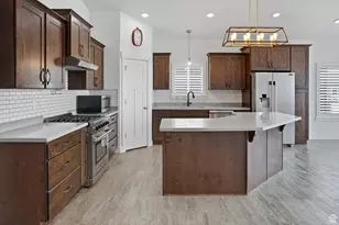 7566 W Box Leaf Circle, Herriman, UT 84096 - Photo 12