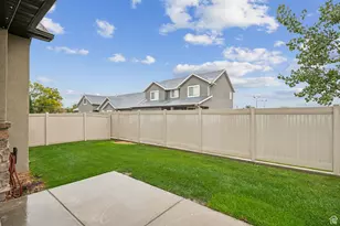 1260 N 200 W, Bountiful, UT 84010 - Photo 22