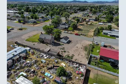 210 W 400 N, Beaver, UT 84713 - Photo 10
