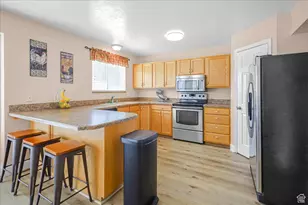 830 E 1250 S, Kaysville, UT 84037 - Photo 10