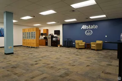 392 E Winchester St, Murray, UT 84107 - Photo 2