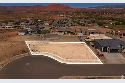 3942 Sunrise Dr, Santa Clara, UT 84765 - Photo 4