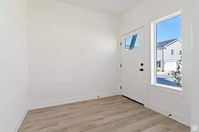 805 S Greenway Dr, Springville, UT 84663 - Photo 4