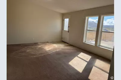 2620 South Eagle Dr, Garden City, UT 84028 - Photo 4