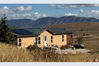 2620 South Eagle Dr, Garden City, UT 84028 - Photo 2