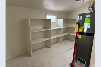 1250 N Buccaneer Dr, Salt Lake City, UT 84116 - Photo 32