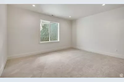1324 N 750 E #3, Orem, UT 84097 - Photo 32