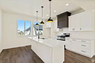 819 S Greenway Dr W, Springville, UT 84663 - Photo 10