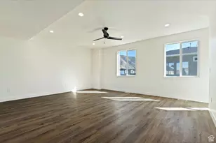 819 S Greenway Dr W, Springville, UT 84663 - Photo 4