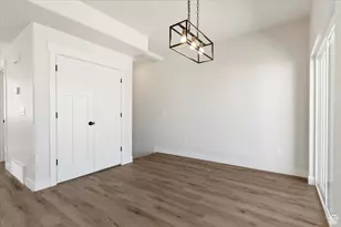 831 S Greenway Dr, Springville, UT 84663 - Photo 6