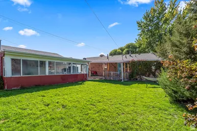 4586 S Porter W, South Ogden, UT 84403 - Photo 4