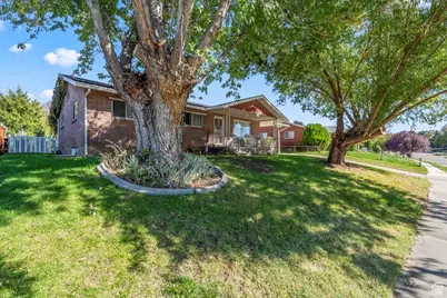 4586 S Porter W, South Ogden, UT 84403 - Photo 2