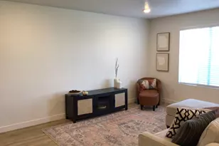 1052 E Regatta Ln, Saratoga Springs, UT 84045 - Photo 8