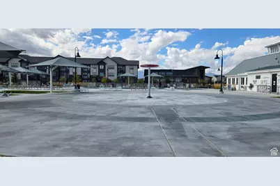 1052 E Regatta Ln, Saratoga Springs, UT 84045 - Photo 28