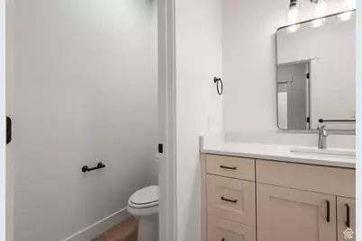 132 E 1500 N, Nephi, UT 84648 - Photo 16