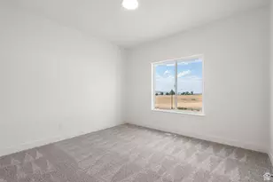 132 E 1500 N, Nephi, UT 84648 - Photo 12