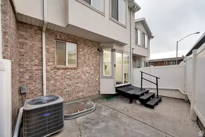 1454 E 1370 S, Provo, UT 84606 - Photo 12