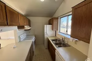 4050 W Mann Way, West Valley, UT 84120 - Photo 6