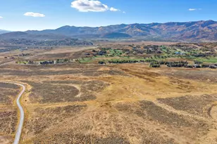 8151 N Bitner Rd, Park City, UT 84098 - Photo 4