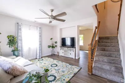 5784 Manhattan Dr, Stansbury Park, UT 84074 - Photo 10