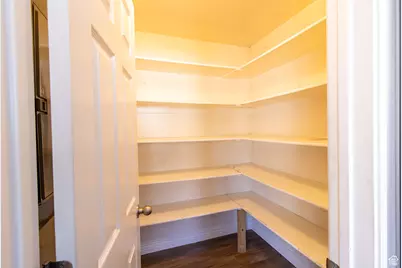 5784 Manhattan Dr, Stansbury Park, UT 84074 - Photo 8