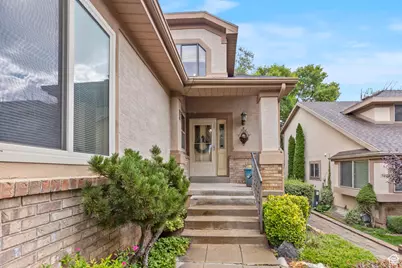 22 Hillsborough Dr, Pleasant View, UT 84414 - Photo 4