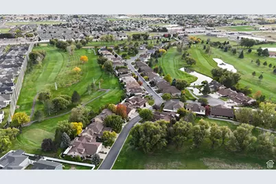 22 Hillsborough Dr, Pleasant View, UT 84414 - Photo 48