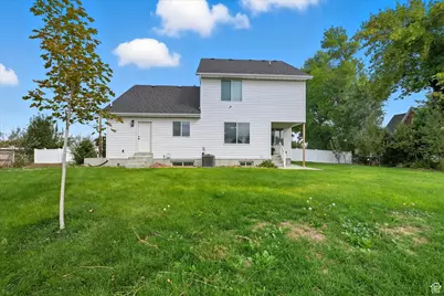 535 W 300 N, Hyrum, UT 84319 - Photo 42