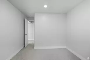 535 W 300 N, Hyrum, UT 84319 - Photo 32