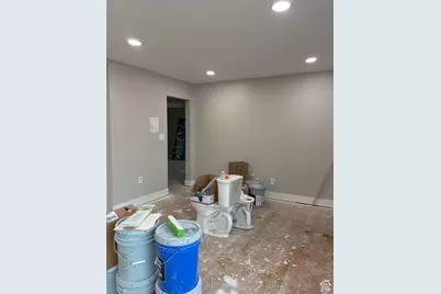 829 E 2700 S, Salt Lake City, UT 84106 - Photo 4