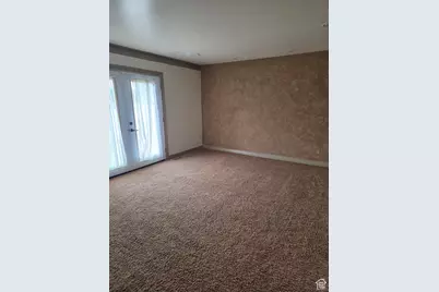 1402 Shepherd Dr, Wellington, UT 84542 - Photo 24