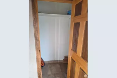 1402 Shepherd Dr, Wellington, UT 84542 - Photo 4
