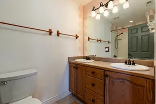 530 W Powell Dr, Kanab, UT 84741 - Photo 20