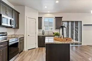 200 W 1200 S, Tremonton, UT 84337 - Photo 10