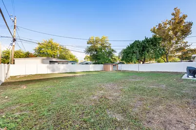3355 S Hogan St, West Valley, UT 84119 - Photo 18