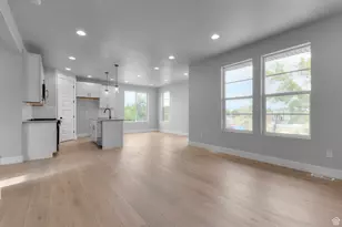 504 W Maidengrass Way, Draper, UT 84020 - Photo 10