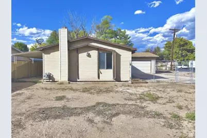 629 N 400 E, Roosevelt, UT 84066 - Photo 4