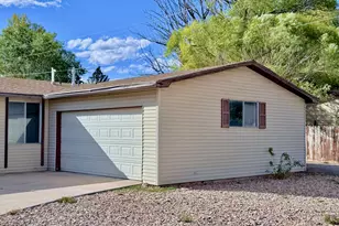 629 N 400 E, Roosevelt, UT 84066 - Photo 2