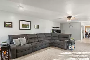5415 S 300 W, Washington Terrace, UT 84405 - Photo 12