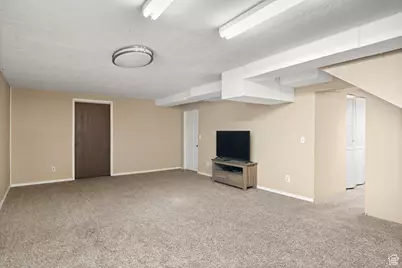 5415 S 300 W, Washington Terrace, UT 84405 - Photo 46