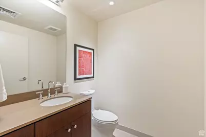 35 E 100 S #807, Salt Lake City, UT 84111 - Photo 6