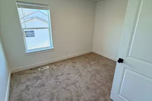 730 E 1250 S, Hyrum, UT 84319 - Photo 22