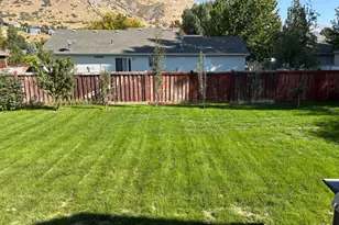 512 N 400 E, Springville, UT 84663 - Photo 30